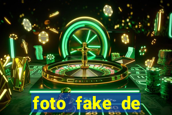 foto fake de menina cabelo cacheado