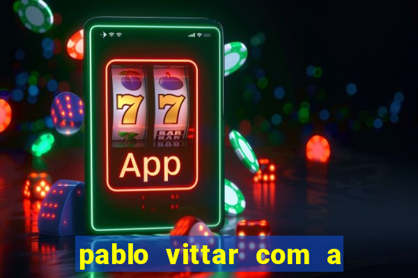 pablo vittar com a camisa do fluminense