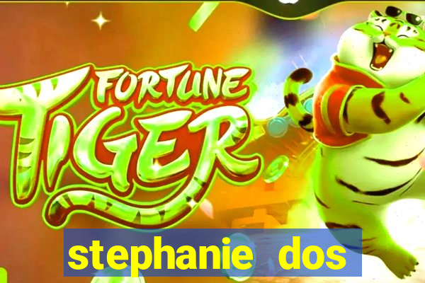 stephanie dos santos carvalho santana