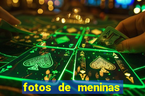 fotos de meninas no espelho fake