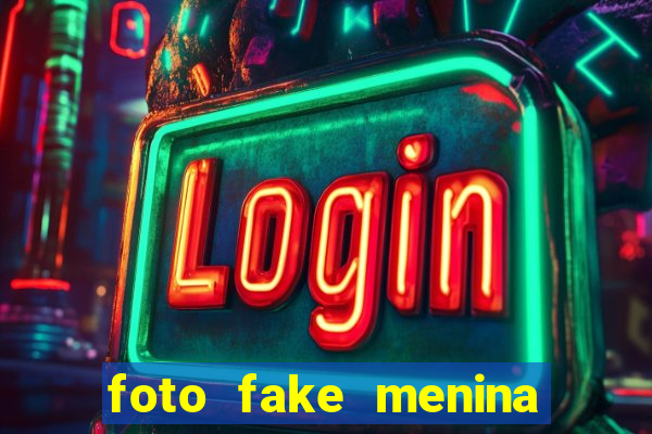 foto fake menina cabelo cacheado