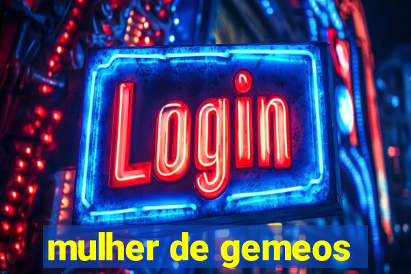 mulher de gemeos